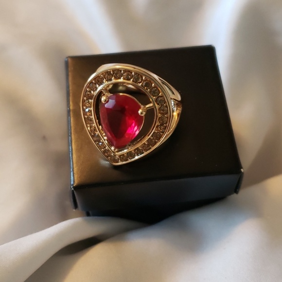 AVON FOREVER COLLECTION JEWELRY - Picture 2 of 3